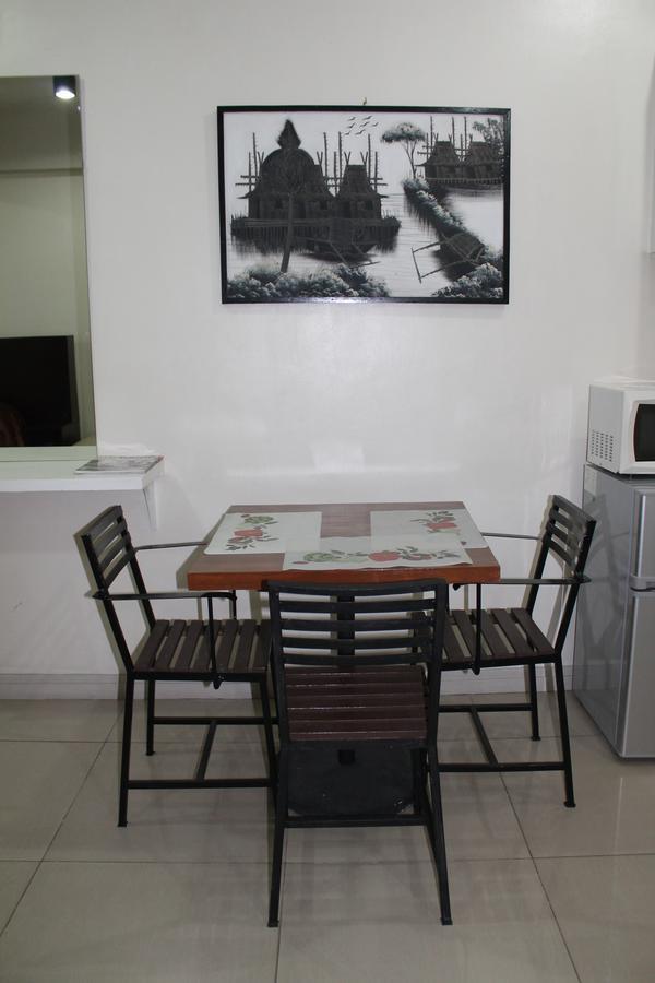 Residencia San Vicente - Pasay -Budget Hotel Manila Esterno foto